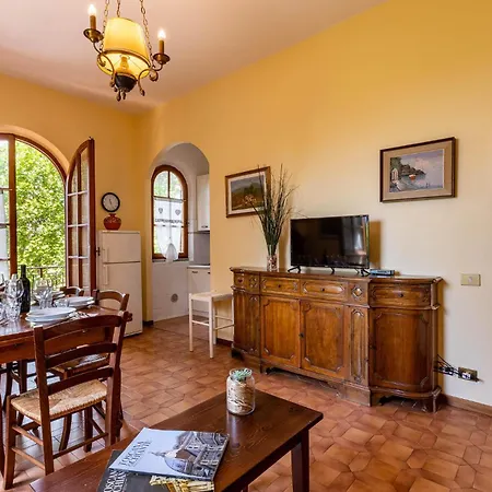 Tatil Evi Gallonero 1 *